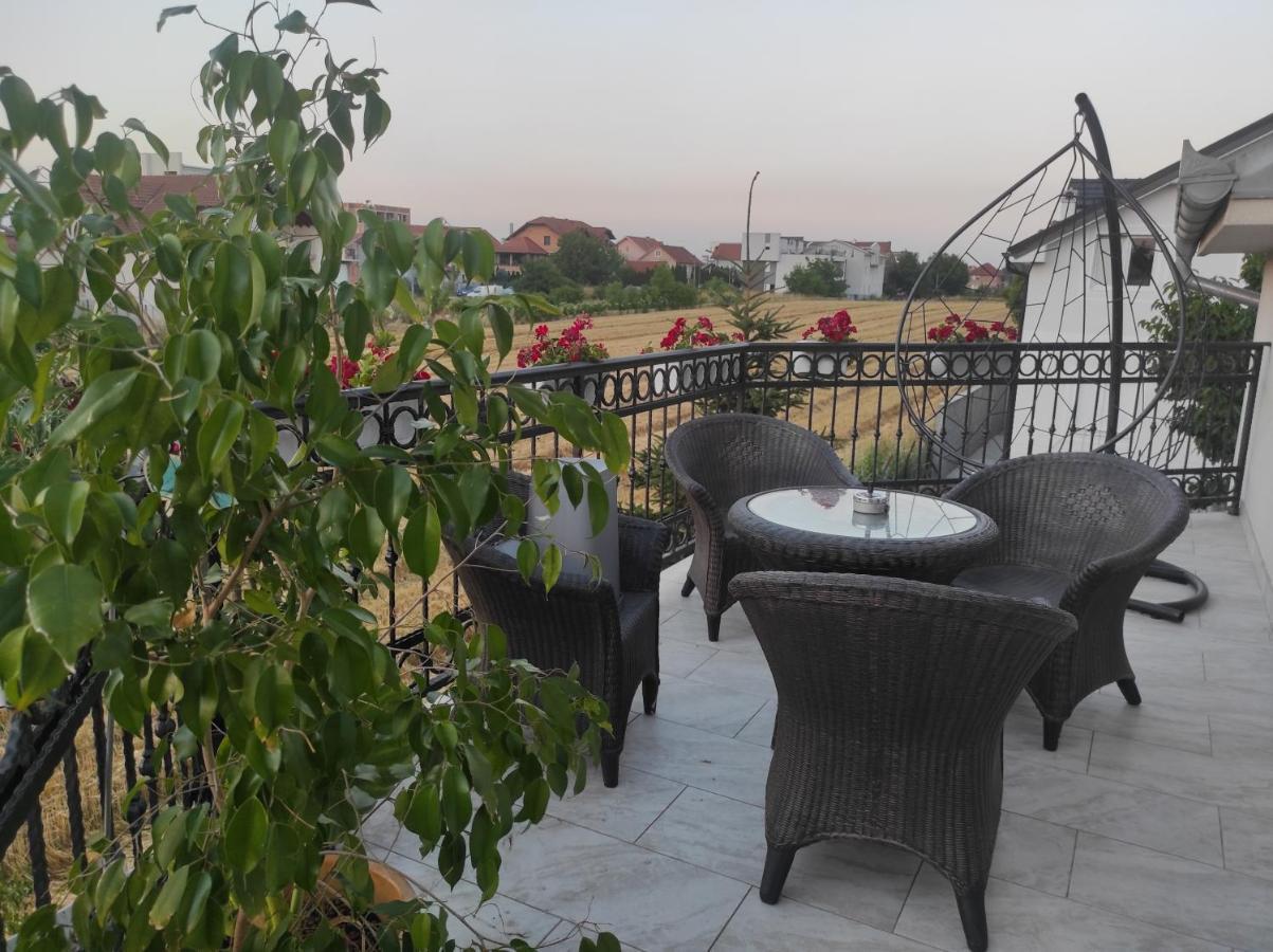 Ivana Beograd Ngoại thất bức ảnh